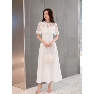 THE CLOSETA : LB649 ชุดเดรสทรงสวยผ้าสูท พร้อมเสื้อคลุมลูกไม้ และเข็มกลัดโบว์