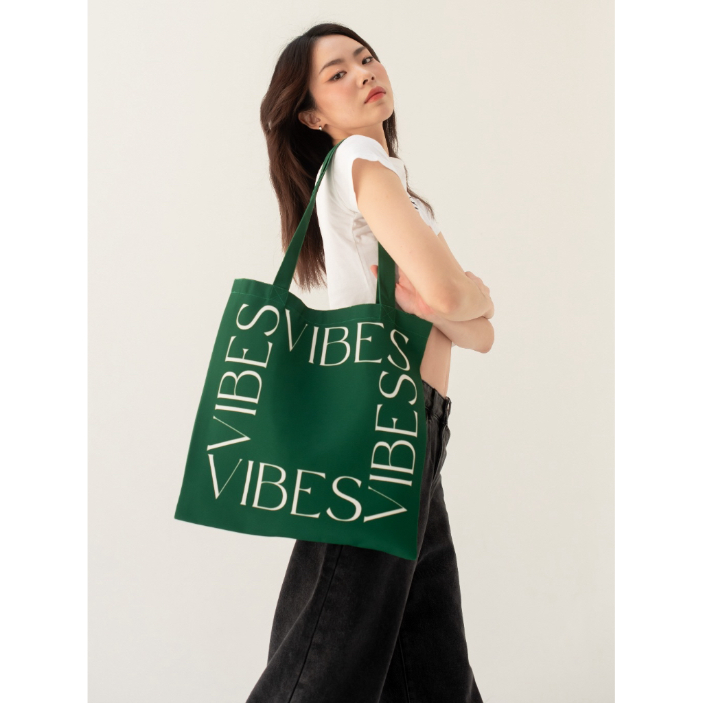 [BESTSELLER] vibes.brandd Everyday Vibes tote bag กระเป๋าผ้า มี 15 สี