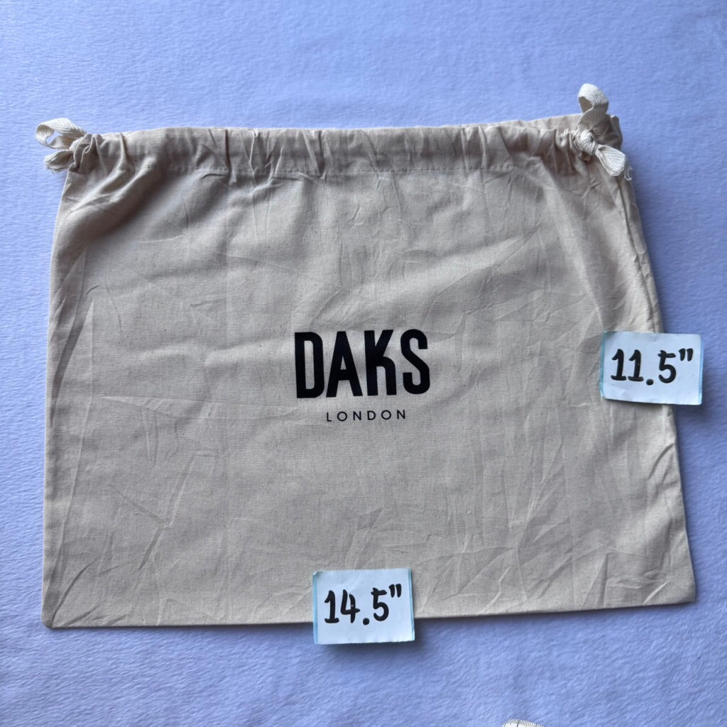 Daks London กระเป๋าหูรูดกันฝุ่น ดัคส์