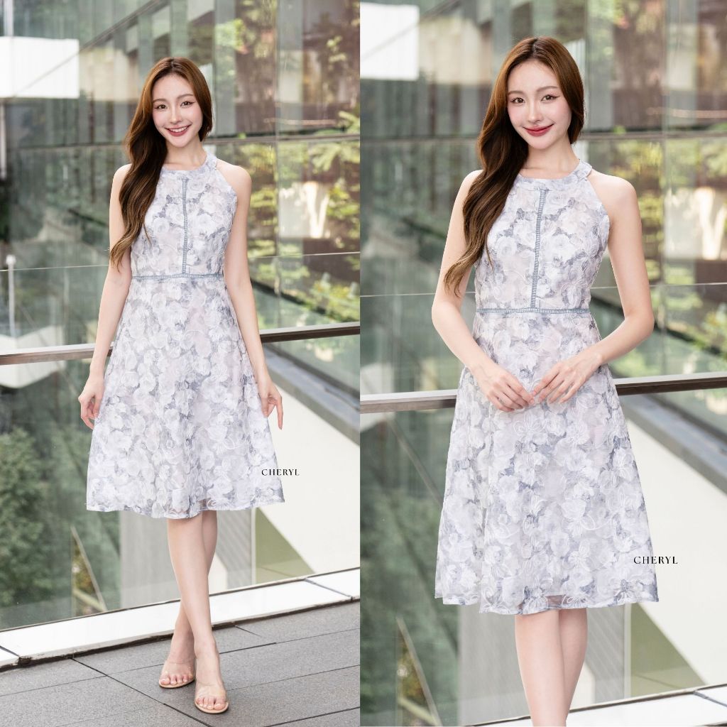 Cheryl brand - Lyncia Dress in Grey Floral Lace / เดรสผ้าลูกไม้ สีเทาอ่อน