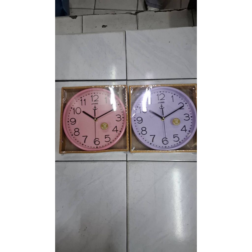 นาฬิกาแขวนยี่ห้อเจไทม์(J-TIME)