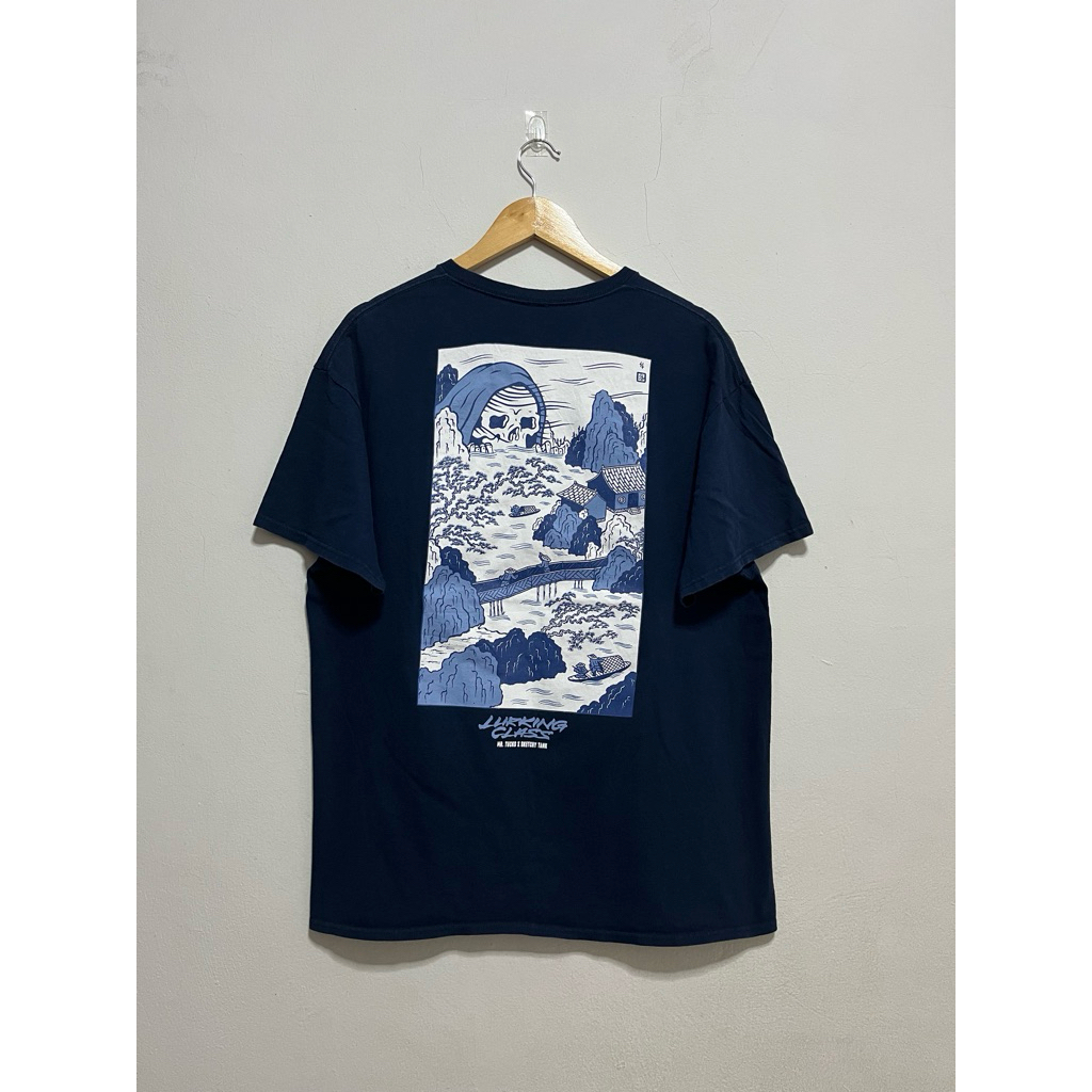 เสื้อยืด Lurking Class by Sketchy Tank x Mr. Tucks