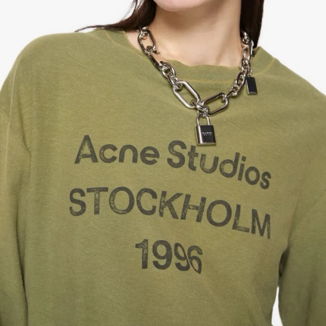 PP229 เสื้อแขนยาว ac st สี Olive Green ทรง Oversized