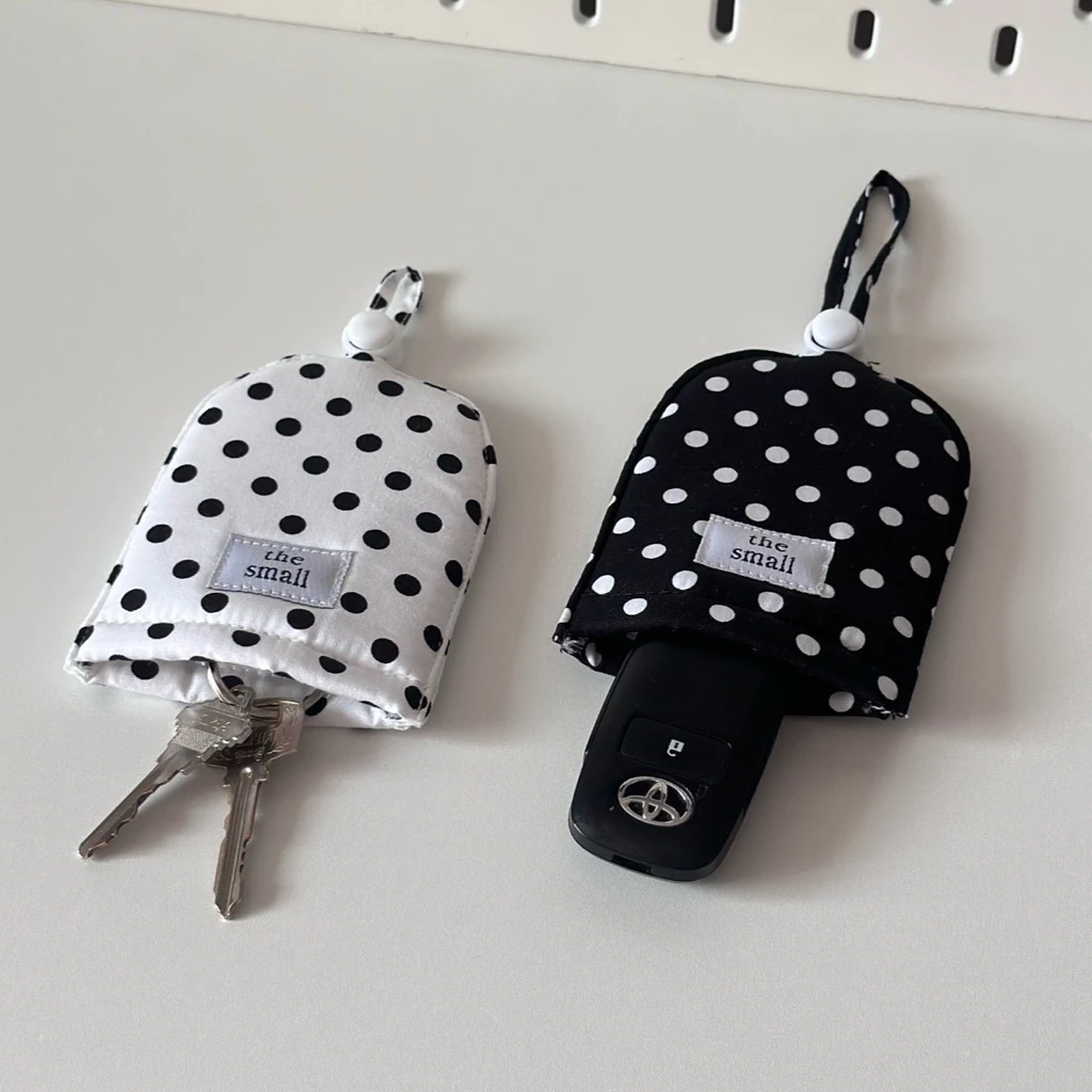 key pouch | กระเป๋าใส่กุญแจ by the.smallstuff