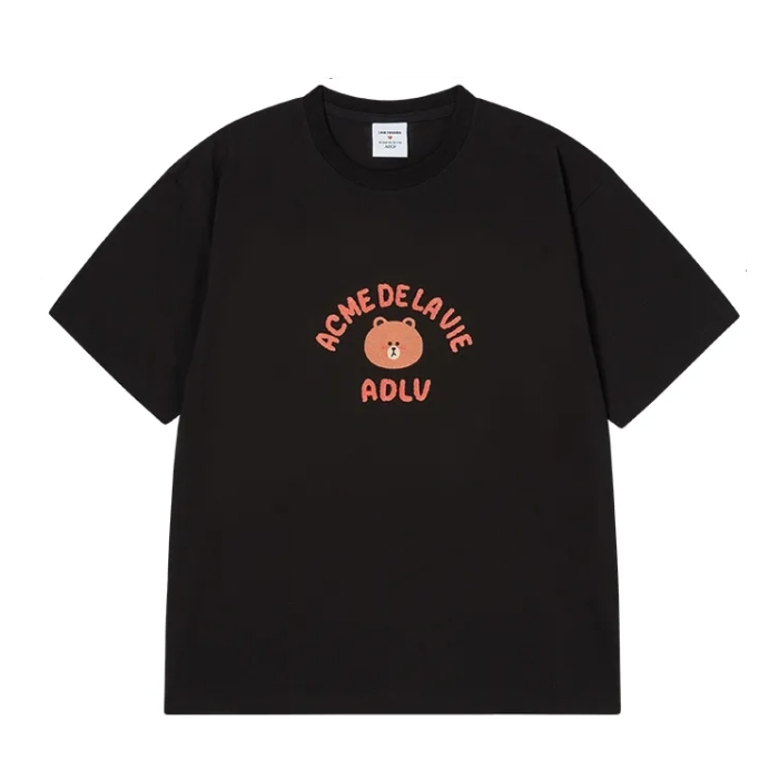 Acme De La Vie ADLV Beardoll / Bear Doll Hug Brown Short Sleeve T-Shirt (Black)