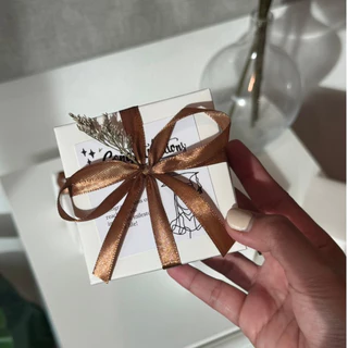 G23 Gift box ของขวัญเทียนหอม 30 ml กล่องขาว โบว์น้ำตาล ไม่รวมถุงกระดาษ ของชำร่วยงานแต่ง