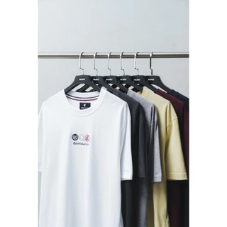 MeMo™ | NEW | Established Trio เสื้องานปักนูน โลโก้ ไหมเงา ผ้า Supersoft แขนสั้น ทรง Unisex
