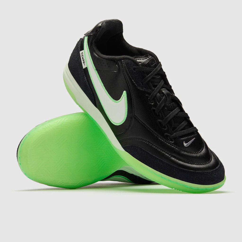 รองเท้าฟุตซอล Nike Tiempo StreetGato