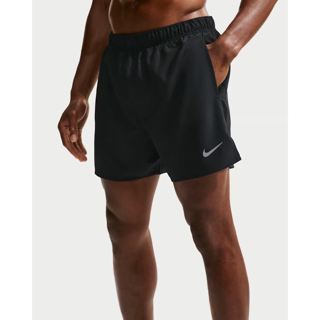 กางเกงขาสั้นออกกำลังกายมีซับใน 5 นิ้วผู้ชาย Nike Dri-FIT Challenger ของแท้