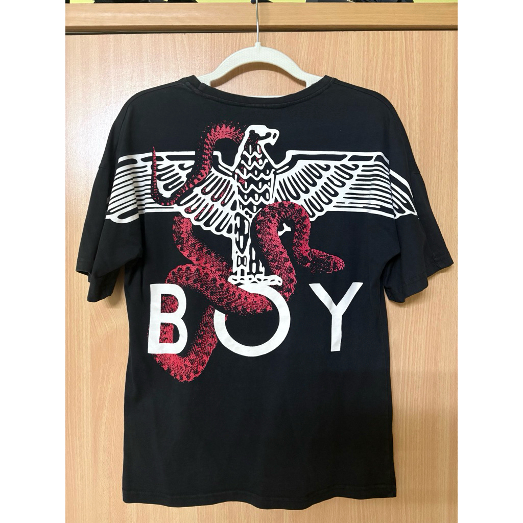 เสื้อยืดดำ BOY LONDON