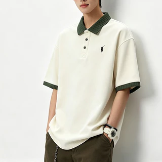 เสื้อโปโลแขนสั้นผู้ชาย สีเขียว คอปก ปักโลโก้แบบคลาสสิก เนื้อผ้าโปร่งสบาย สวมใส่ได้หลายโอกาส