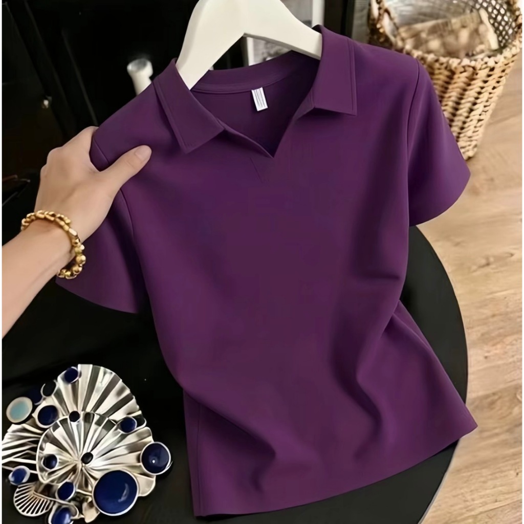 เสื้อโปโลแขนสั้นสีพื้นเรียบหรู สวมใส่ได้หลากหลายสไตล์สำหรับผู้หญิง สไตล์ใหม่สำหรับฤดูร้อน ดูดี เรียบง่าย และลำลอง