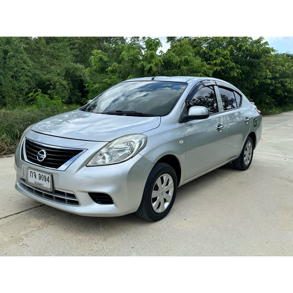 nissan almera 2012  at