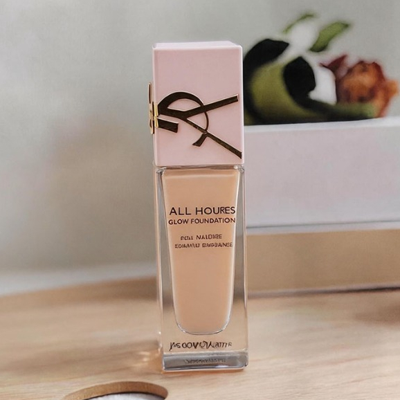 [ของแท้] [พร้อมส่ง] YSL Nu Bare Look Tint รองพื้นฝาชมพู ปกปิดบางเบา ฉ่ำน้ำ ผิวโกลว์สุขภาพดี 30ml เลือกสีได้ ของแท้