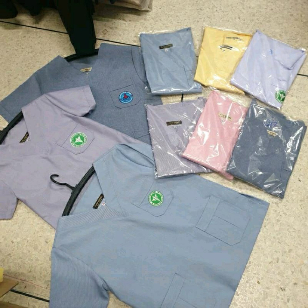 เสื้ออนามัยคอวีปักตรากระทรวง