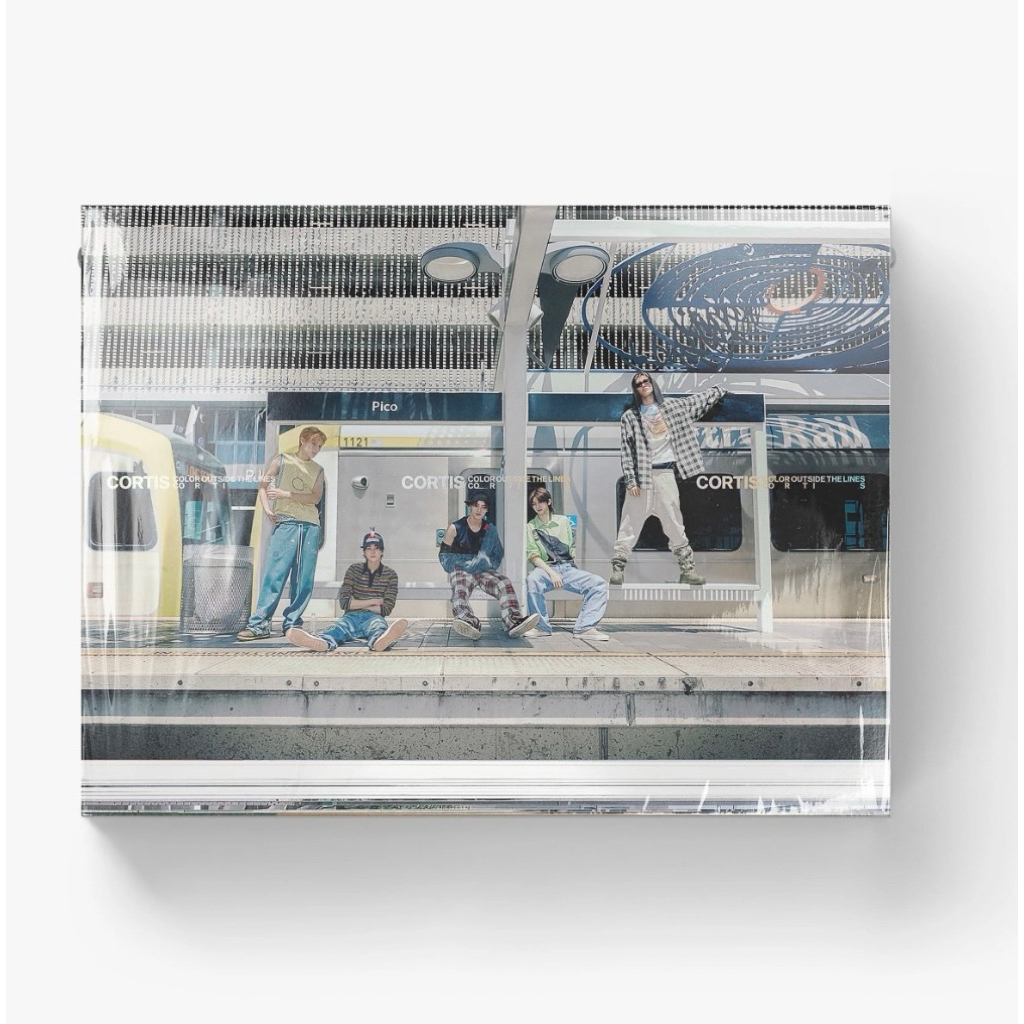 Cortis [CORTIS COLOR OUTSIDE THE LINES] 1st EP Album