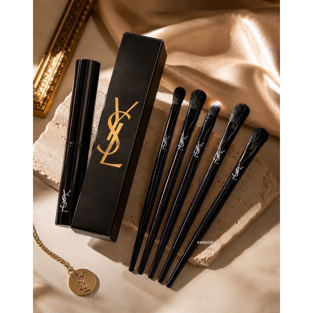 Set แปรงแต่งหน้า YSL