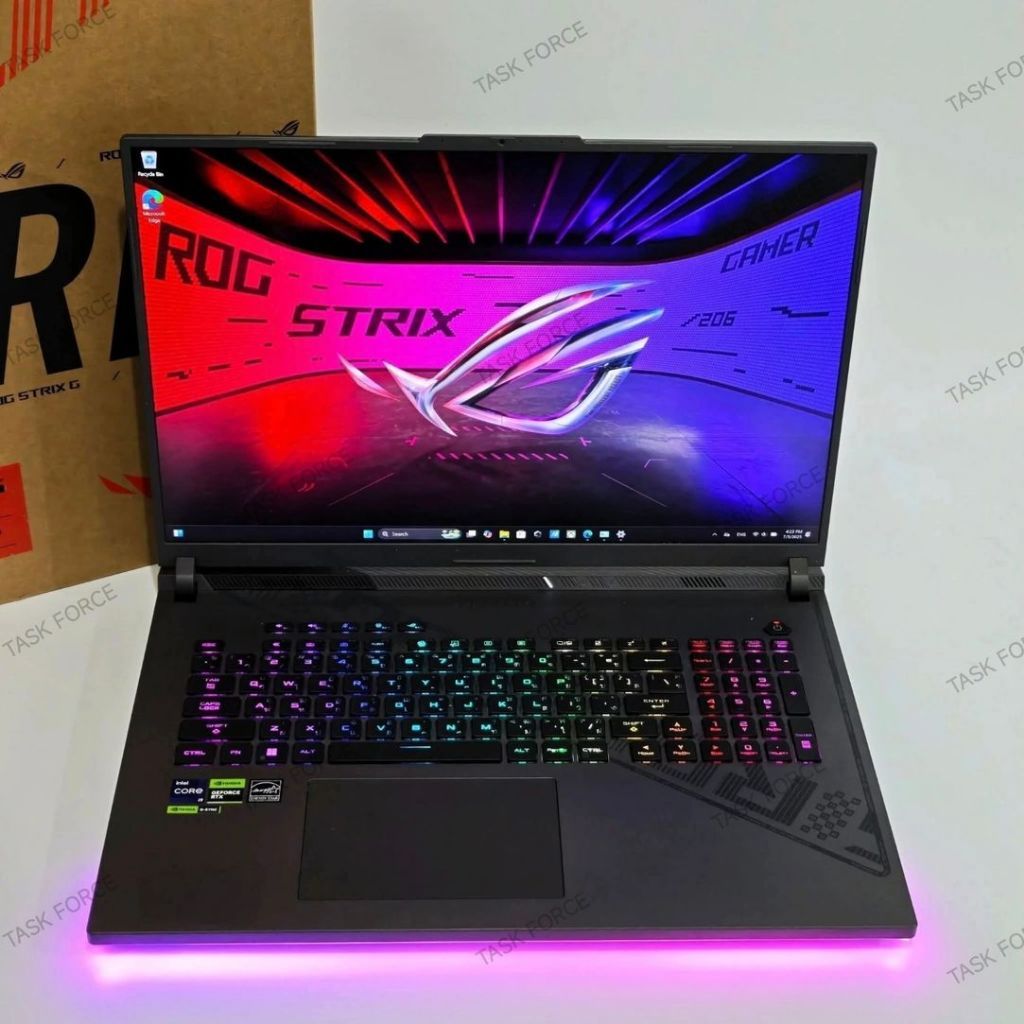 i9-14900HX RTX 4070 ASUS ROG STRIX G18 G814JIR-N6013W (ECLIPSE GRAY)  Intel Core i9-14900HX • Nvidia