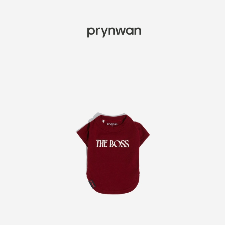 PRYNWAN Pet - BOSS IS BOSS Short Sleeve T-Shirt เสื้อยืด