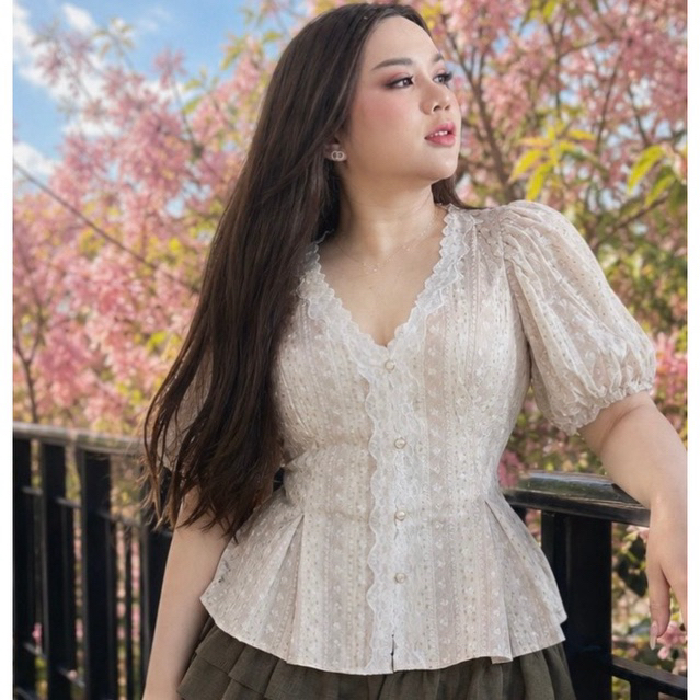 Maharani - Sweet Petal Top เสื้อสาวอวบ - อก32-48“ - #T148