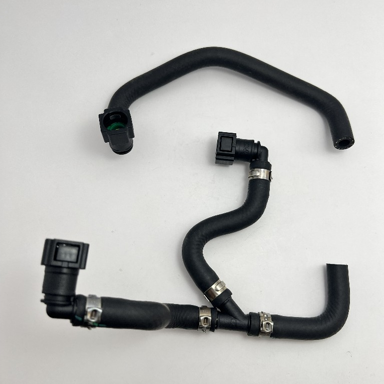 ชุดสายน้ำมันเชื้อเพลิง Benelli TNT300 / Benelli TNT300 Fuel Line Set