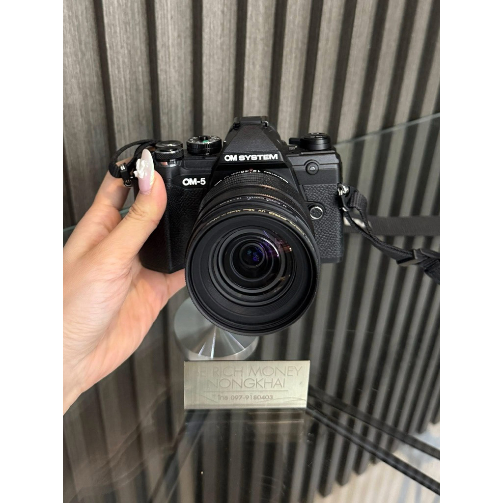 OM SYSTEM OM-5 Mirrorless Camera