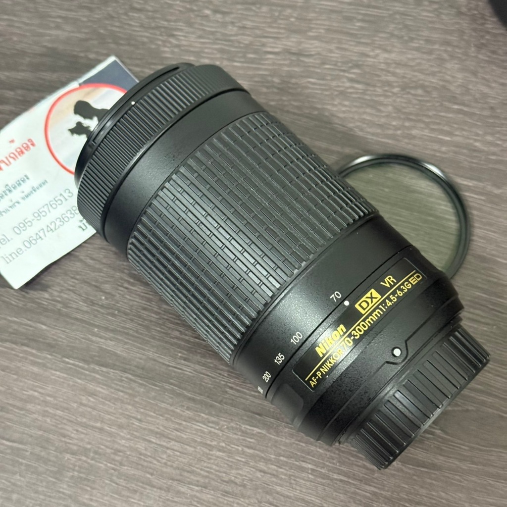 เลนส์ nikon 70-300  ใช้งานได้ปกต