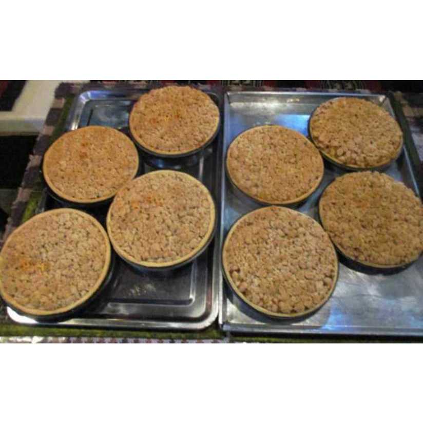 Apple & Apple, Cinnamon, Cherry, Prunes Crumble