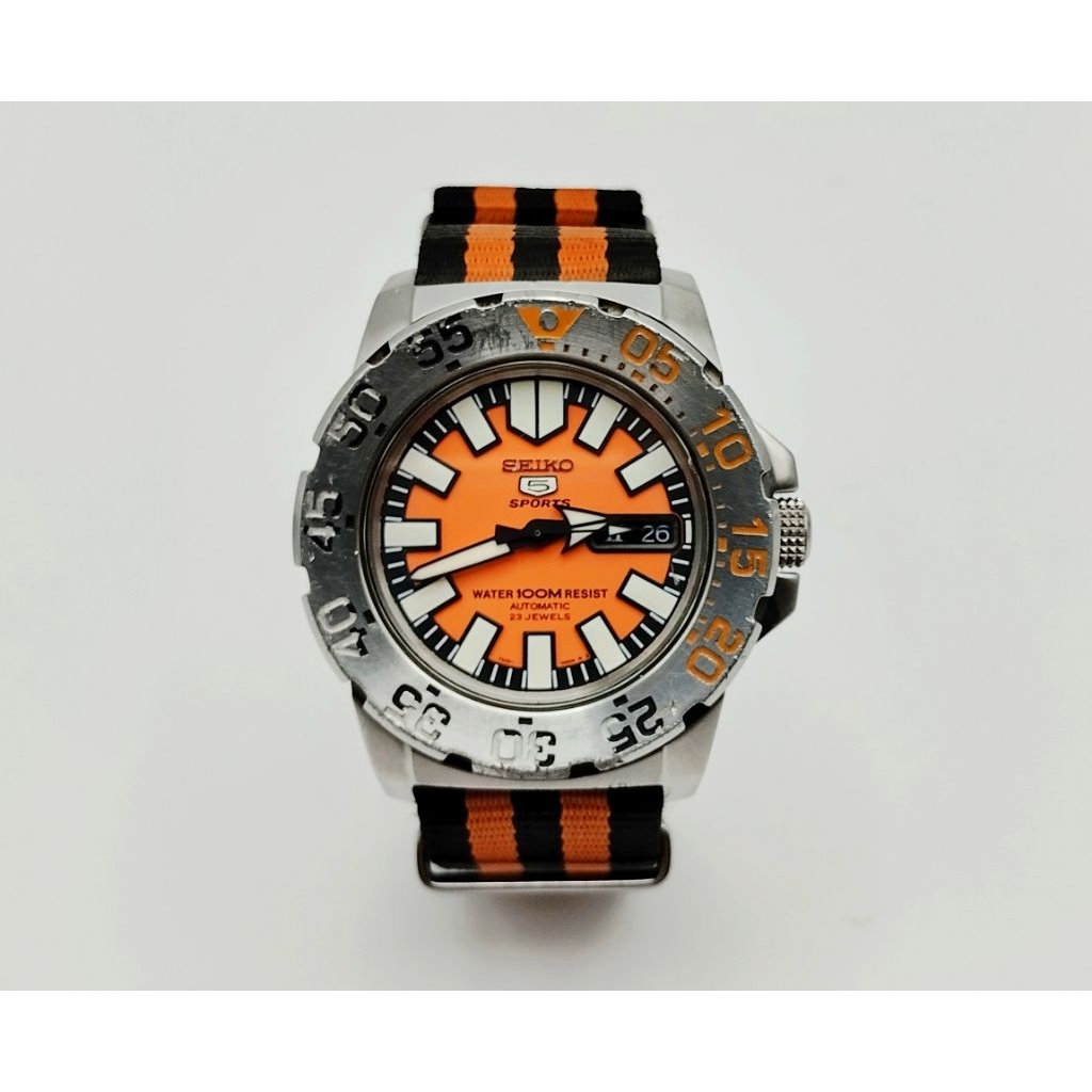 Seiko Mini Monster Orange Gen1 SNZF49K1 มือสอง ขายตามสภาพ