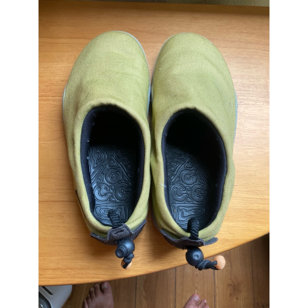 Nike size US9 มือสองเก่าเก็บ