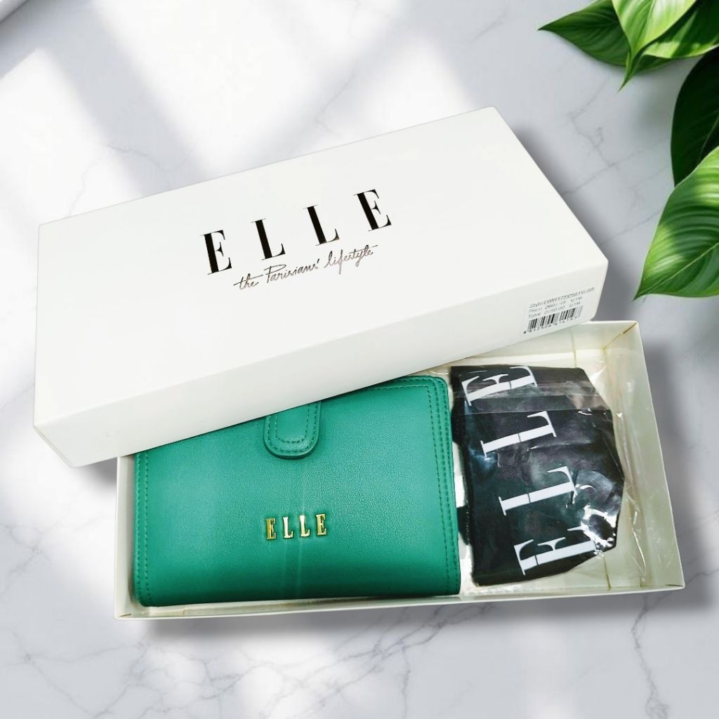 กระเป๋าสตางค์ Elle เขียว