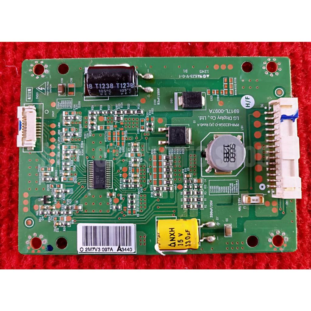 บอร์ดอินเวอร์เตอร์ / บอร์ดไดร์LEDทีวี LG สำหรับรุ่น 32LS3300 , 32LS3500 พาสบอร์ด 6917-0097A