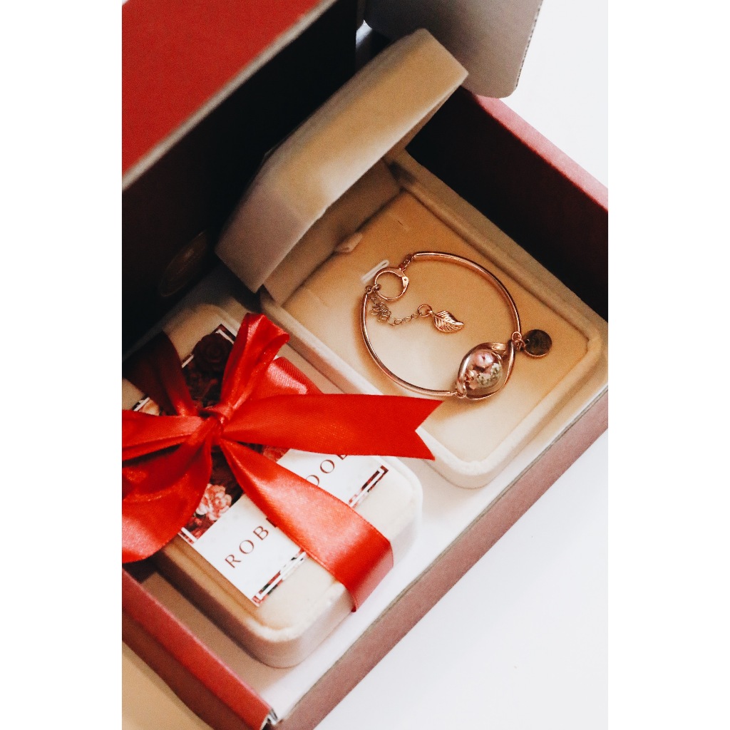 สร้อยคอโคลเวอร์เขียว Limited Collection's 