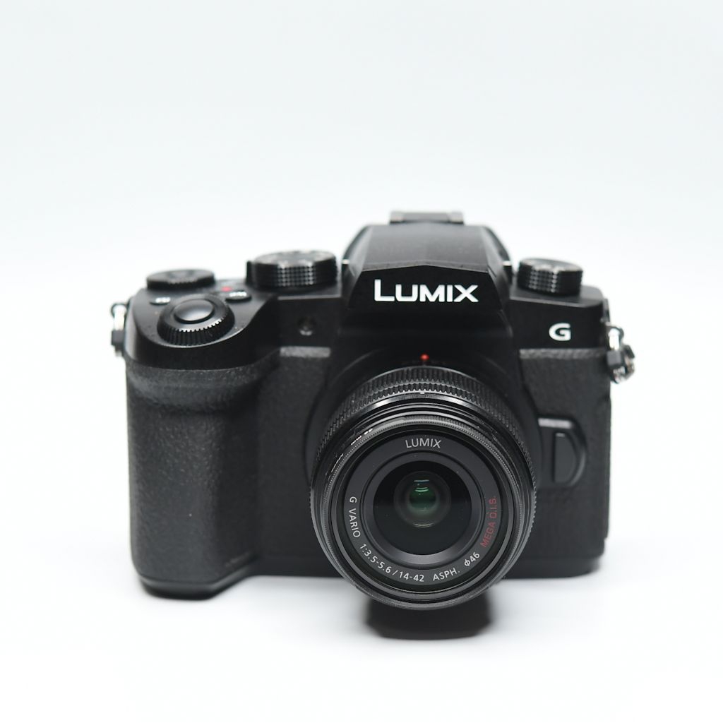 Panasonic Lumix G90 พร้อมใช้งาน