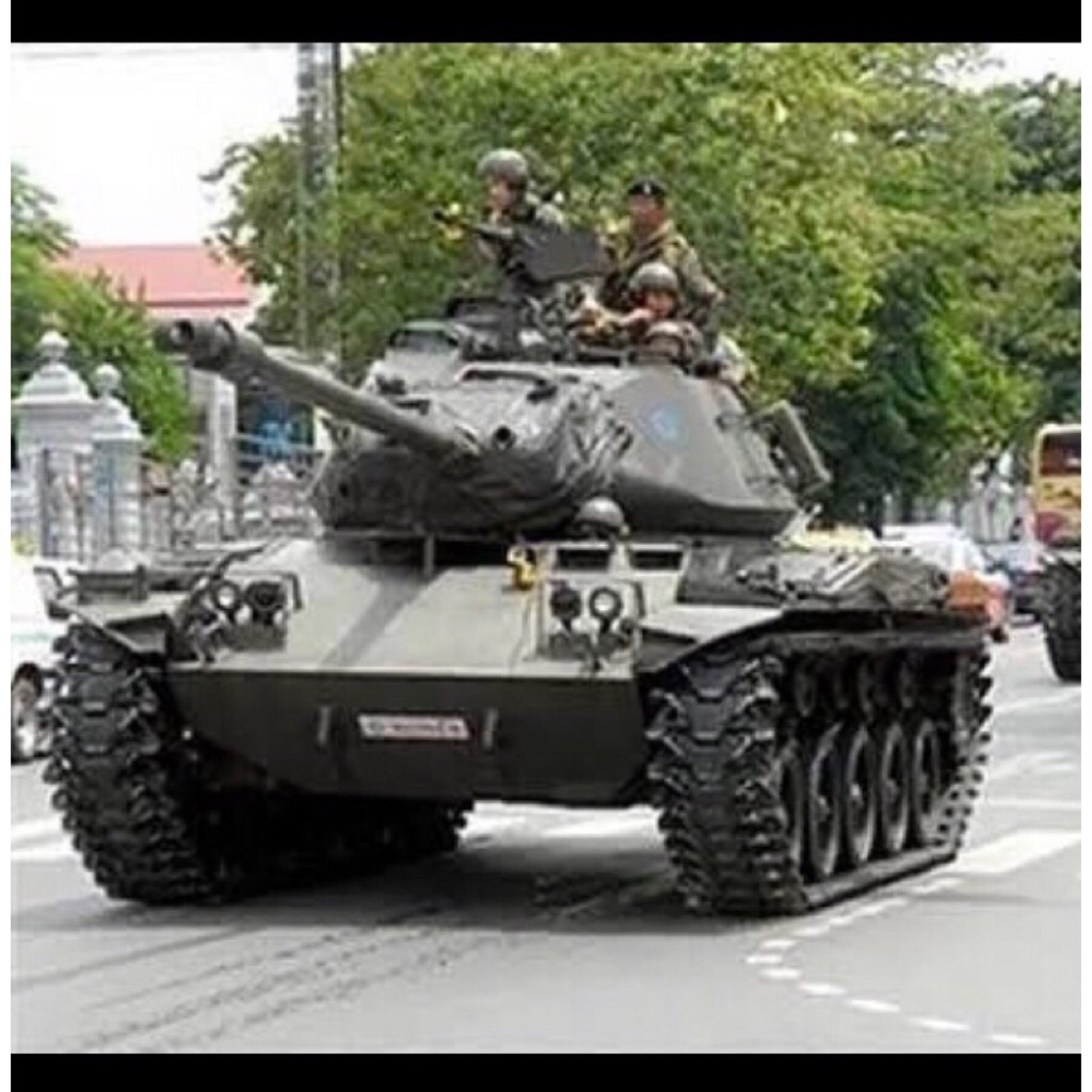 โมเดล รถถัง M41 walker bulldog  ขนาด 1/144  สีเขียว ของไทย