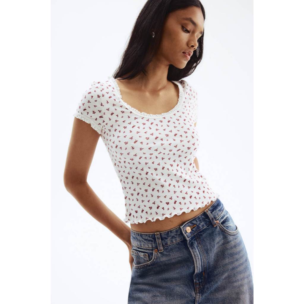 H&M(เอชแอนด์เอ็ม) เสื้อด้านบนตกแต่งด้วยลูกไม้ ผู้หญิง 1296486_2