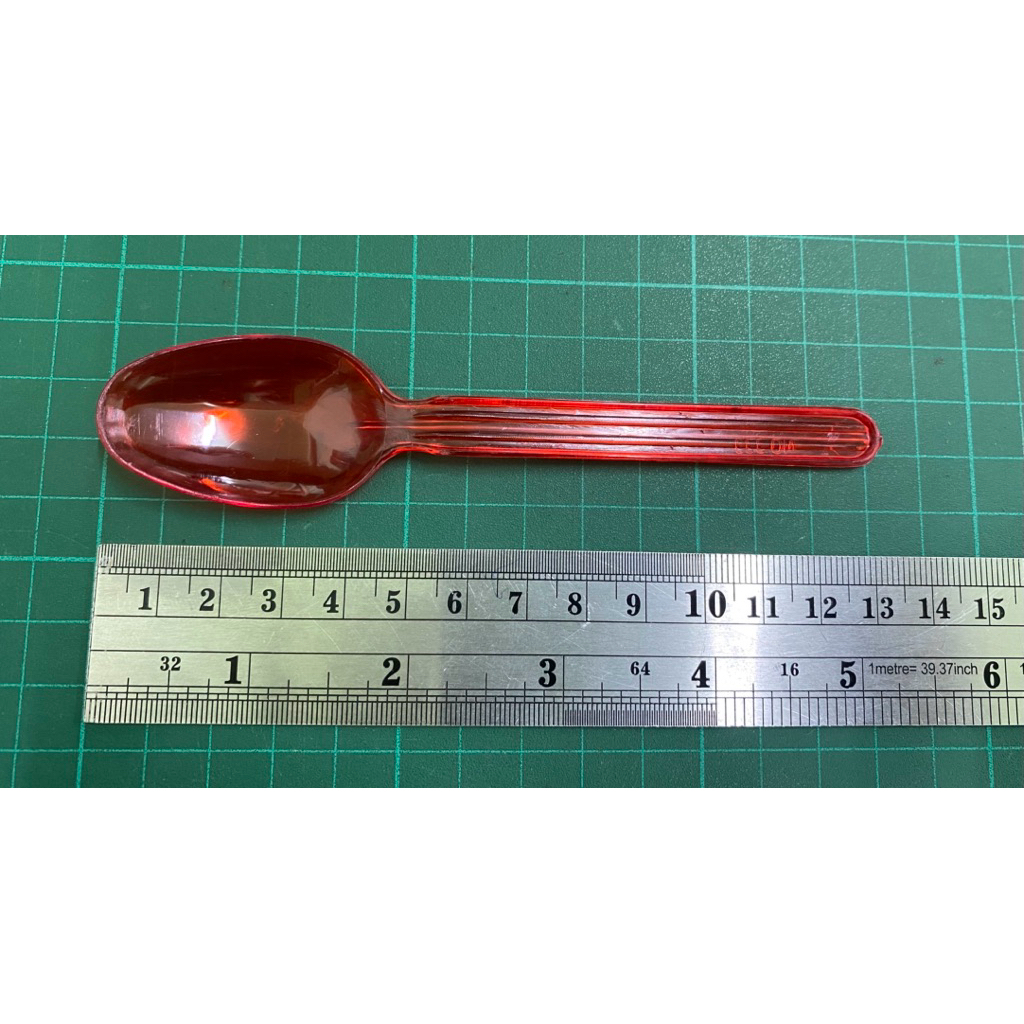 ช้อนรีน่า สีแดง ตราดอกบัว 50 คัน