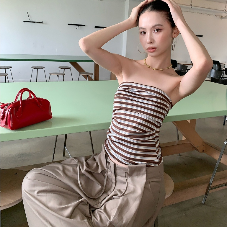 (พร้อมส่ง) Clothestoryy - Helena Striped Tube Top เกาะอกลายทาง จับจีบที่อก