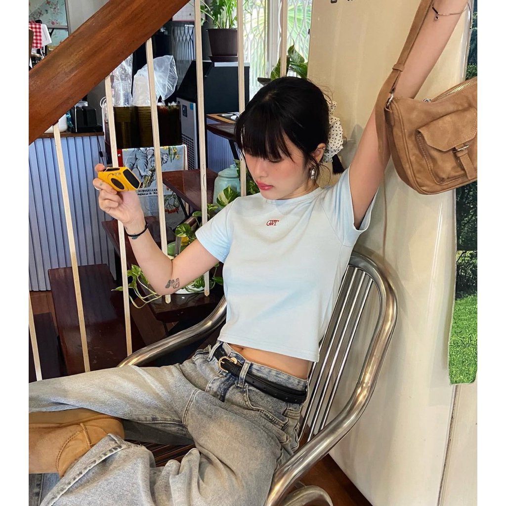 ❤️‍🔥 เสื้อ GWT babytee (สี blue-Logo red) - Used