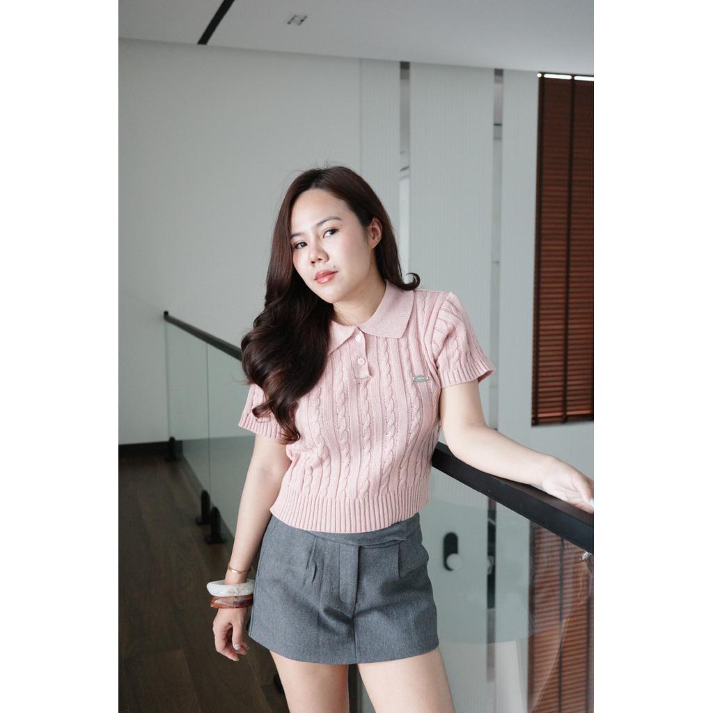 DONNAPOP เสื้อโปโล ไหมพรหมสีพื้นแต่งอะไหล่ รูปที่ 5