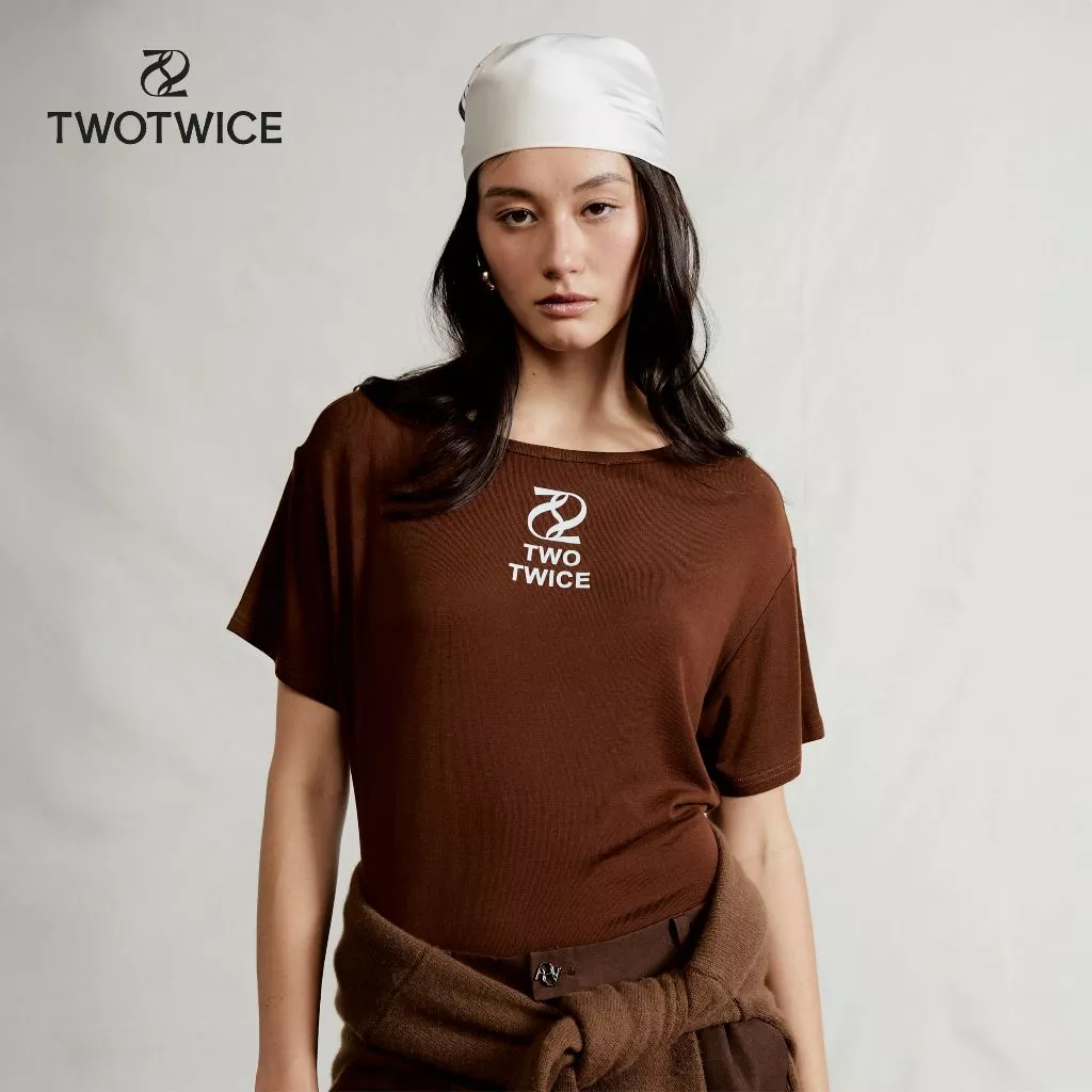 Twotwice - Ultra Soft Tee Brown tone ใส่ได้สองด้าน เส้นใยธรรมชาติ 96% นุ่มสบาย ได้รับการรับรองความปลอดภัย อ่อนโยนต่อผิว