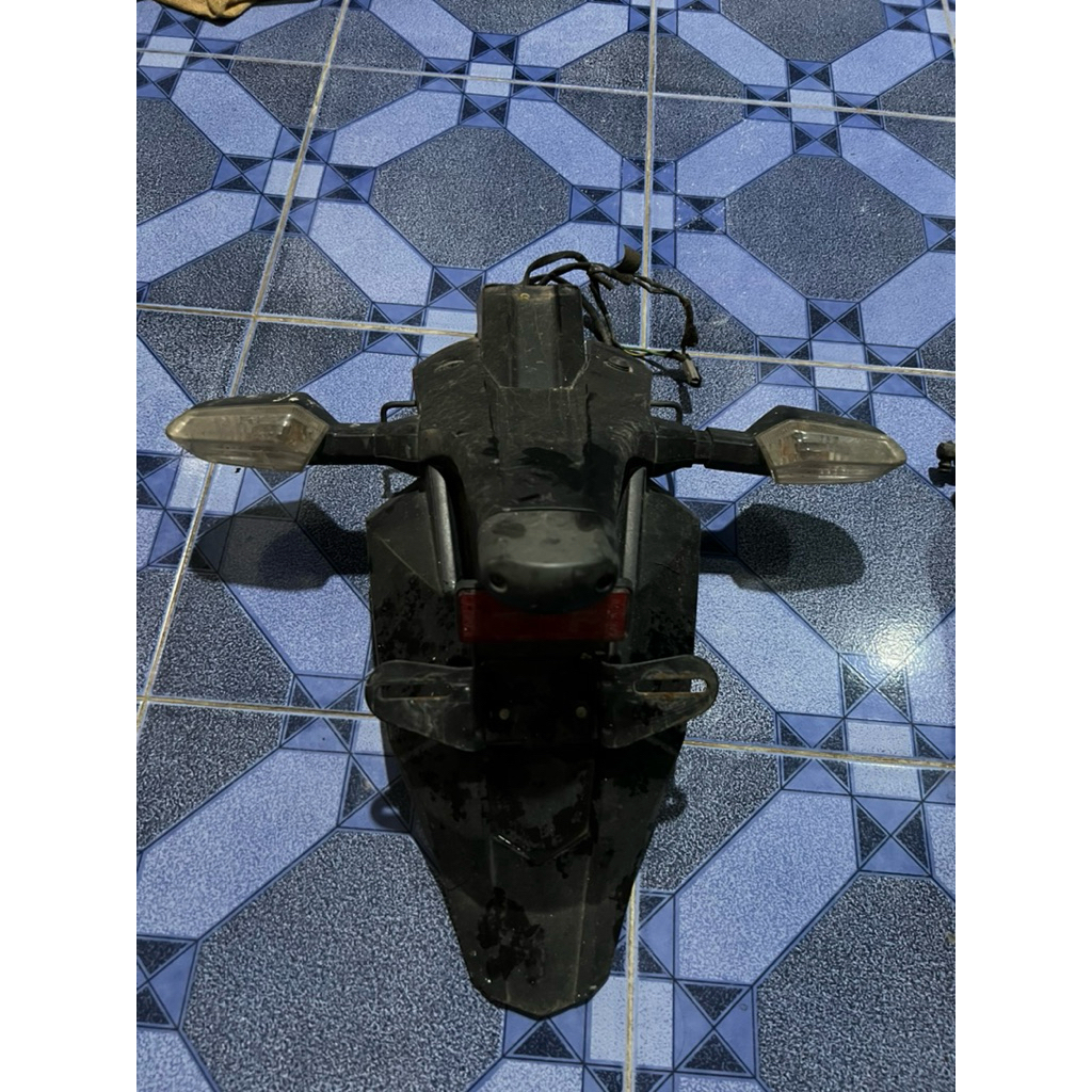 บังโคลนEN6Rของแท้ติดรถ