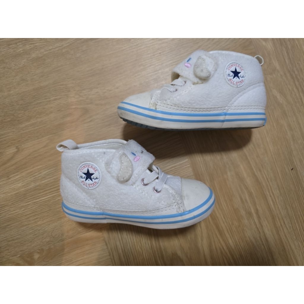 รองเท้าผ้าใบConverse