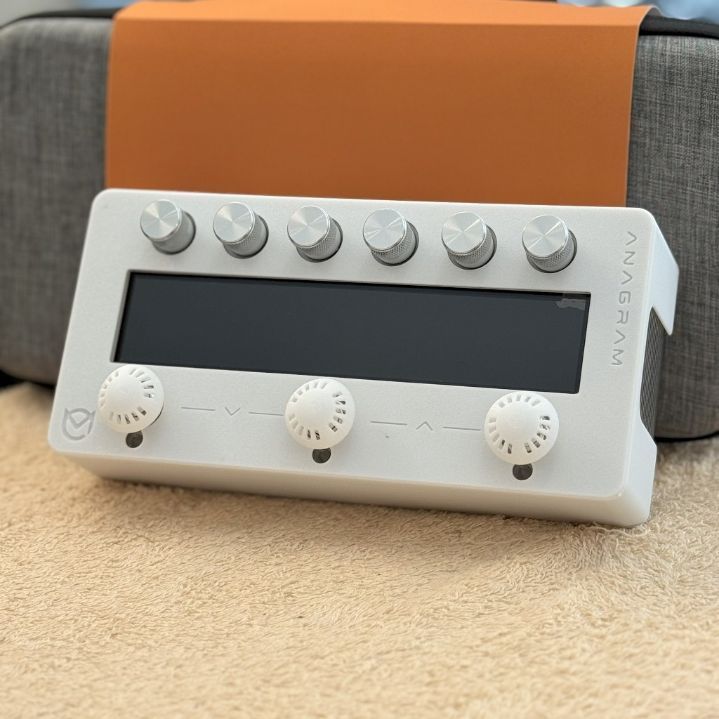 Modicraft Darkglass Electronics Anagram Case White (สีขาว)