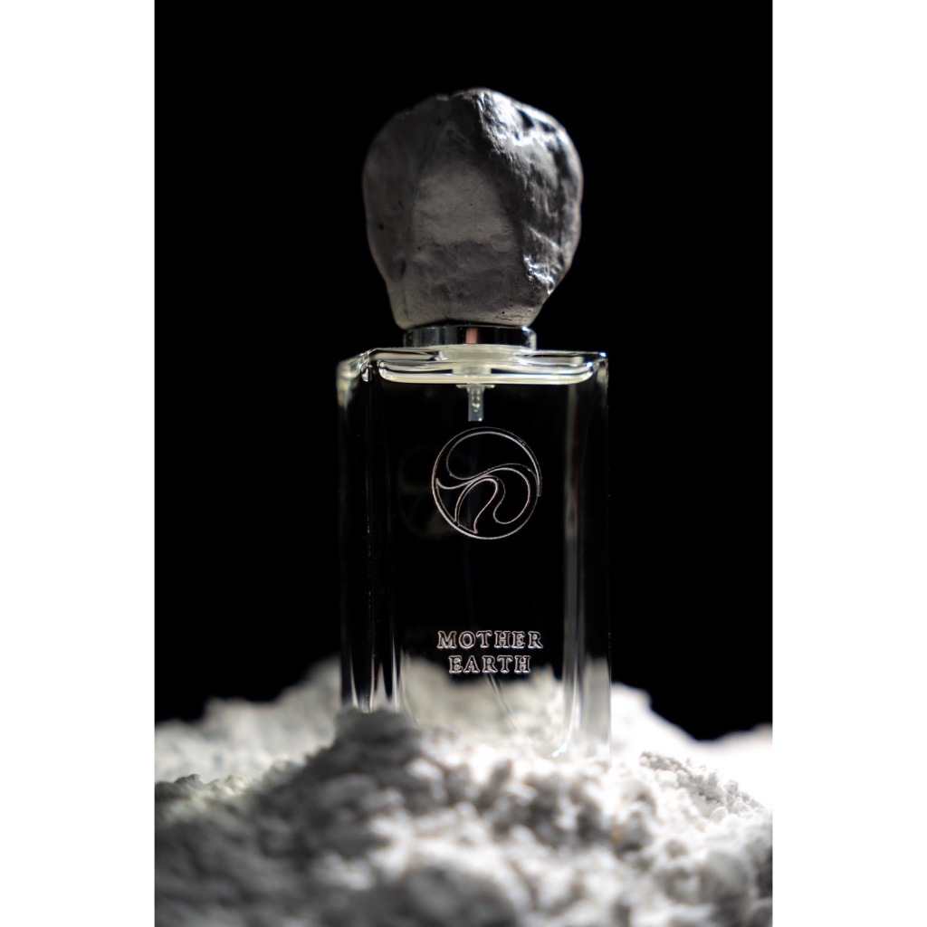 The "Mother Earth" Perfume