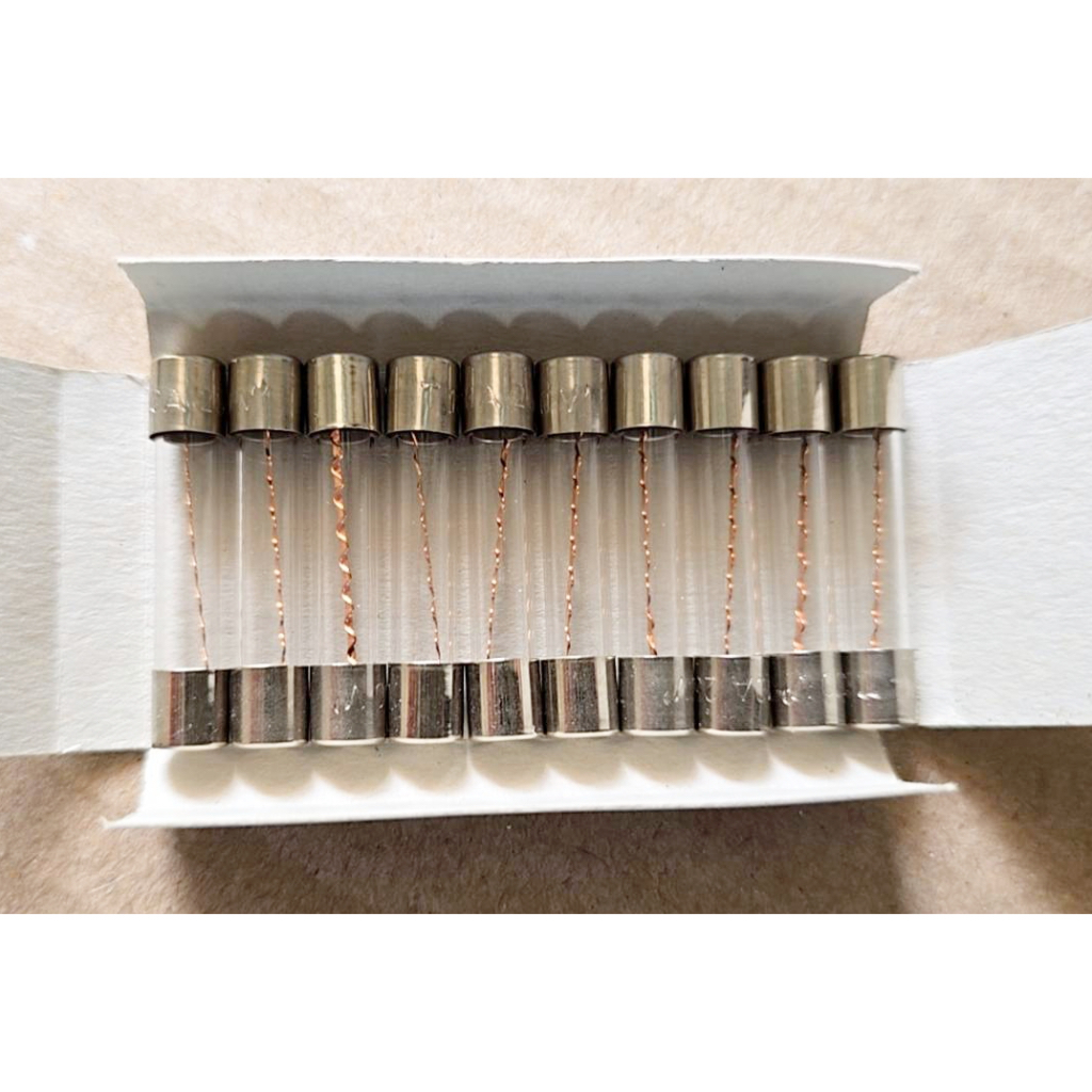 ฟิวส์หลอดแก้ว ขนาด 6.3x32mm. 1.6A, 2.5A, 3.15A, 6.3A,10A, 16A แพค 10ตัว 250V ยี่ห้อ FSP ยุโรป