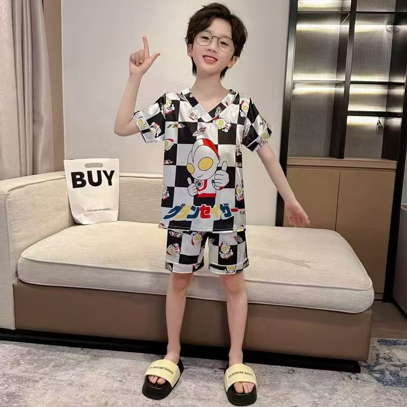 TT3333 V SBT ชุดนอนเด็ก คอวีแขนสั้นขาสั้นแต่งลวดลายการ์ตูนน่ารักให้เลือกเนื้อผ้าซาตินบางเบาไม่ร้อนสินค้าพร้อมส่งทุกวัน