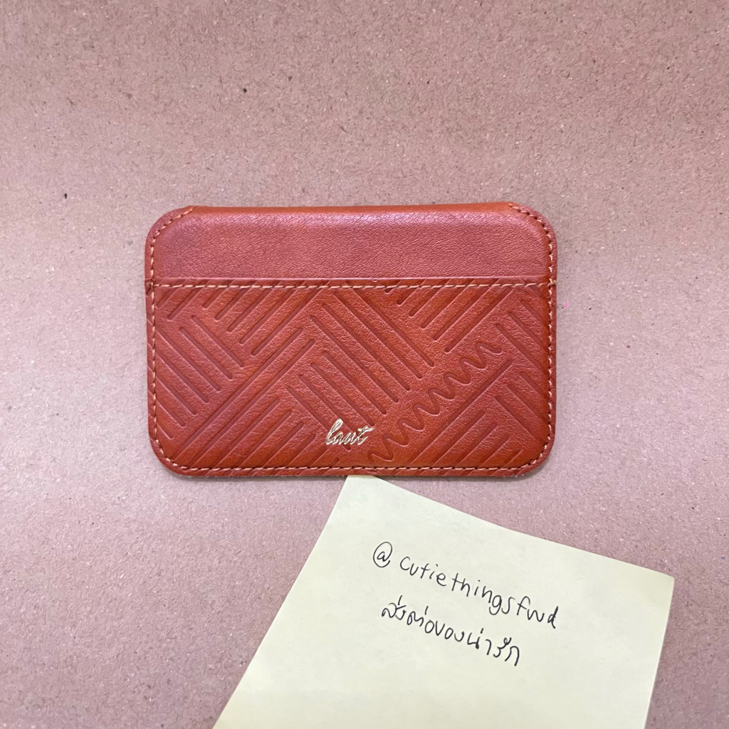 ⭐️ มือ 2 สภาพดีมาก : LAUT Card Wallet Motif กระเป๋าใส่บัตร iPhone ติดแม่เหล็ก Magsafe (ไม่มีกล่อง)