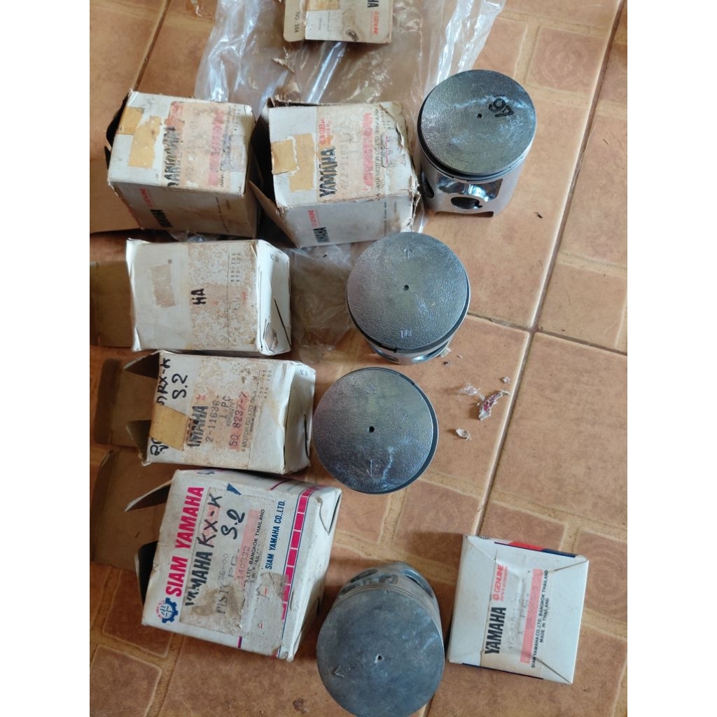 ชุด ลูกสูบพร้อมแหวนแท้ Yamaha RXK (4Y2) เฉพาะลูกและแหวน