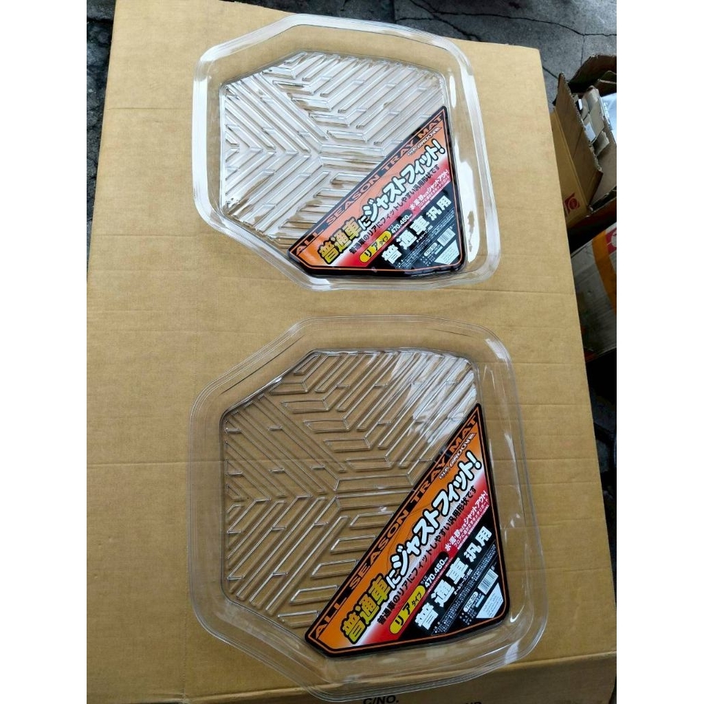 ยางถาดหลัง ปูพื้นรถยนต์ pvc สีใส 2แผ่นขายเป็นคู่